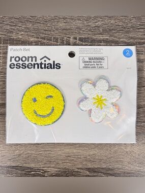 NEW Room Essentials Emoji and Flower Patch Set
